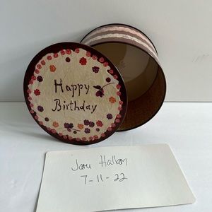 Maileg birthday tin. New